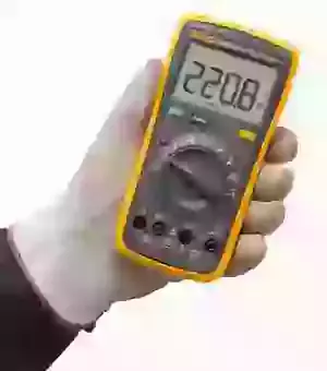 15B+ Digital Multimeter